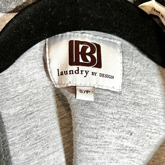 Belted Coat (Gray) | Size Small | Laundry by Design - Picture 3 of 4